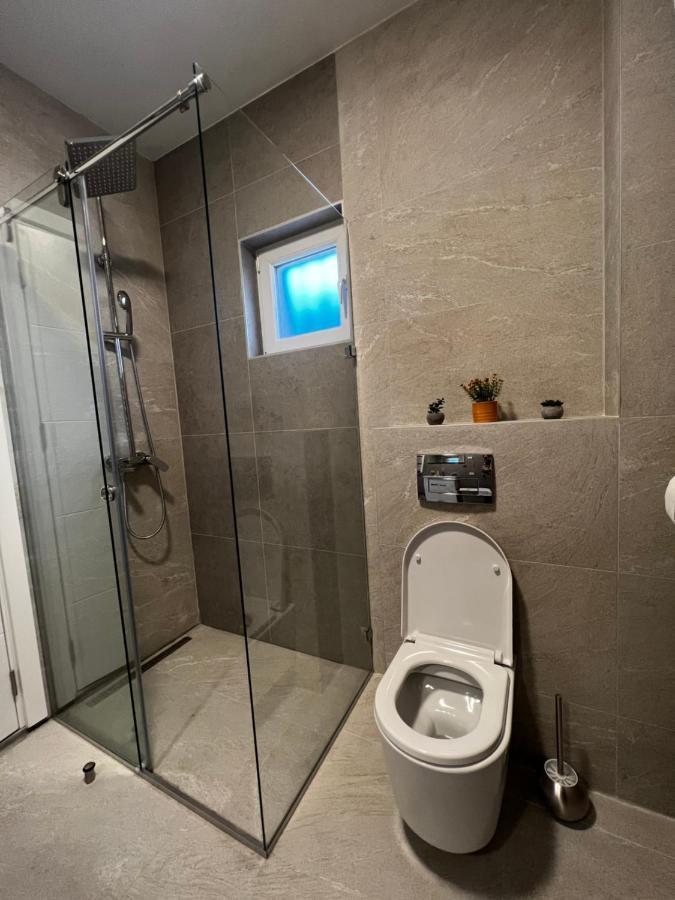 Ortak Apartment *