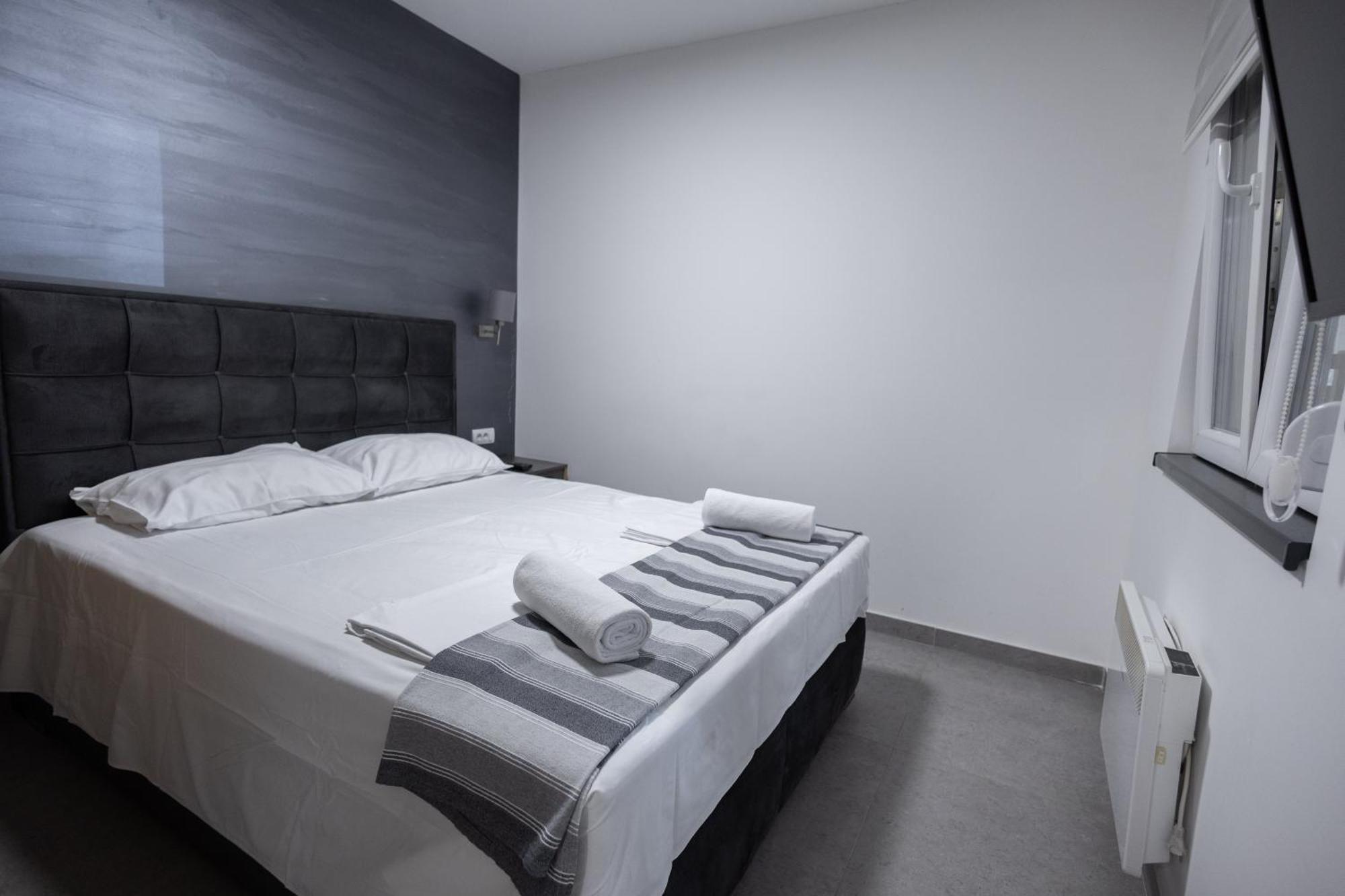 Ortak Apartment *